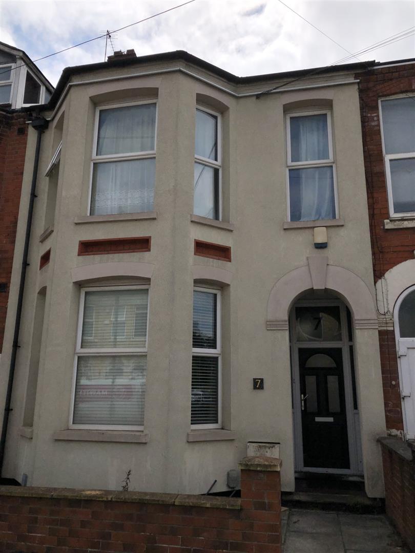 Ash Grove, Hull